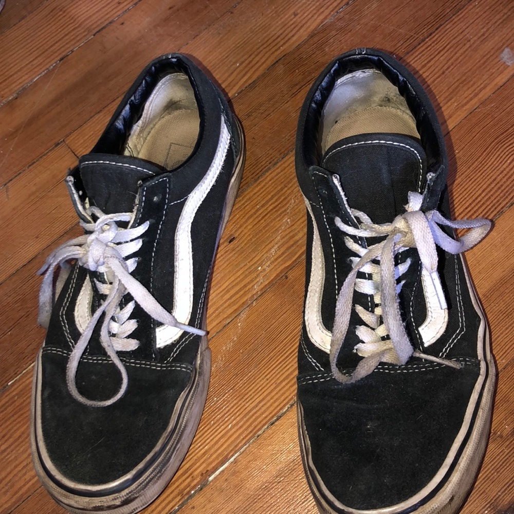 Black vans